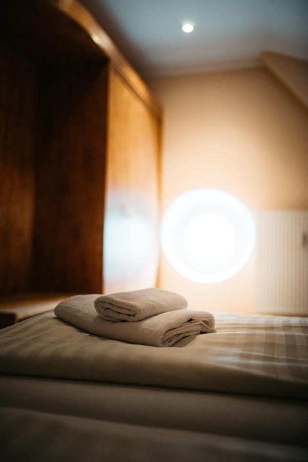 Hotel Am Bahnhof Weilburg Dış mekan fotoğraf