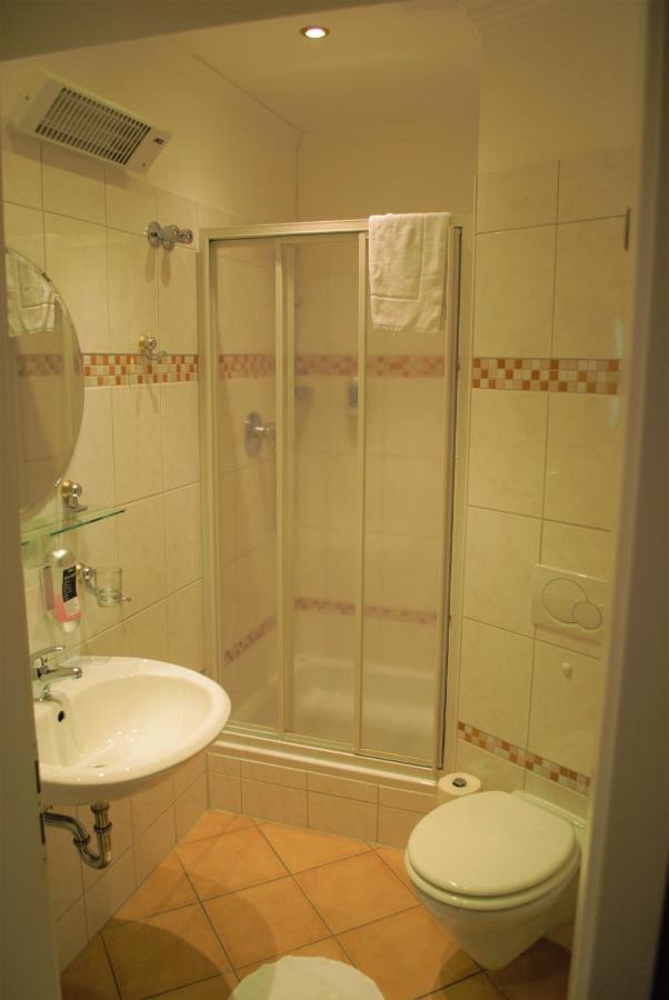 Hotel Am Bahnhof Weilburg Dış mekan fotoğraf