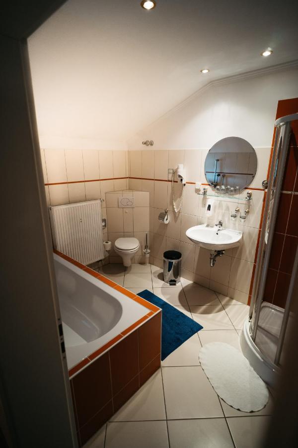 Hotel Am Bahnhof Weilburg Dış mekan fotoğraf